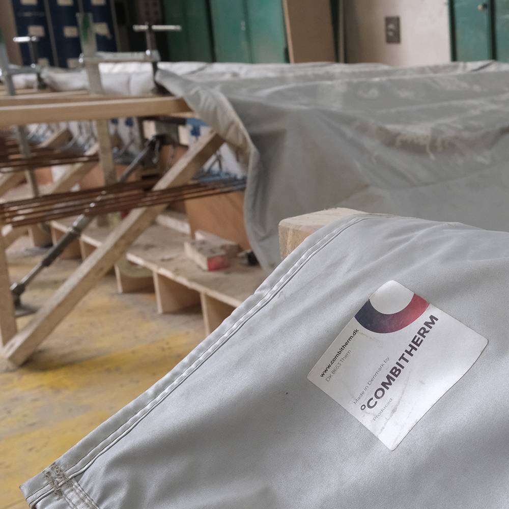 The concrete elements at Weber Betonwerk are covered with a special thermal concrete mat from Combitherm